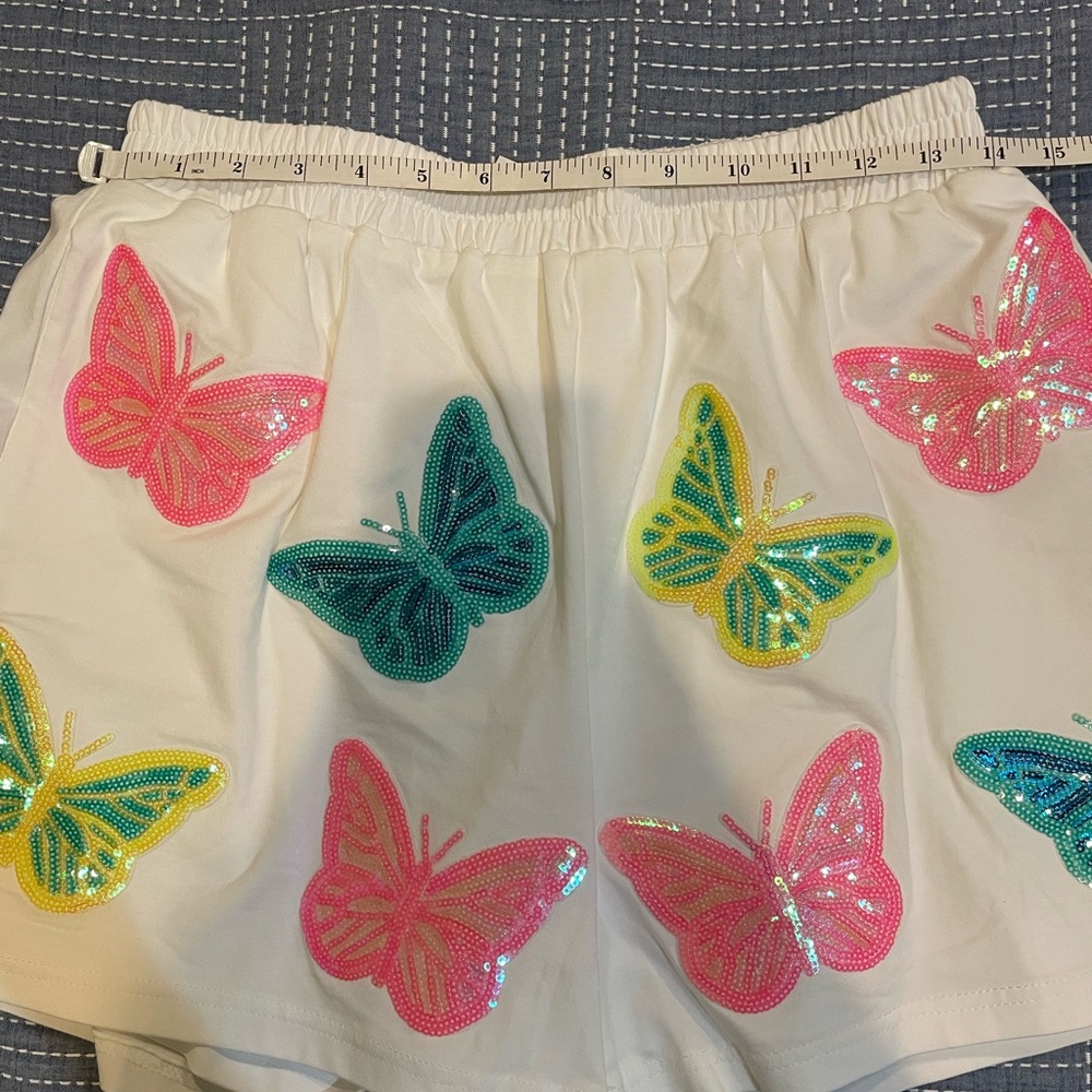 Colorful Butterfly Sequin Top and Shorts Set boutique size Large - Picture 5 of 8